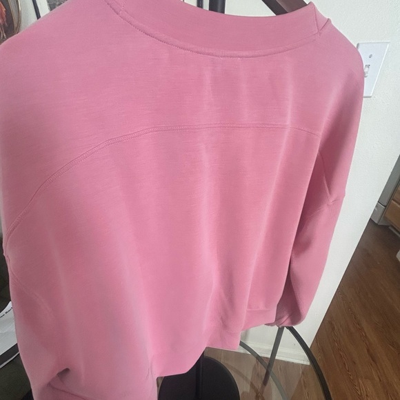 Softstreme Perfectly Lululemon Oversized Cropped Crew - Picture 4 of 6